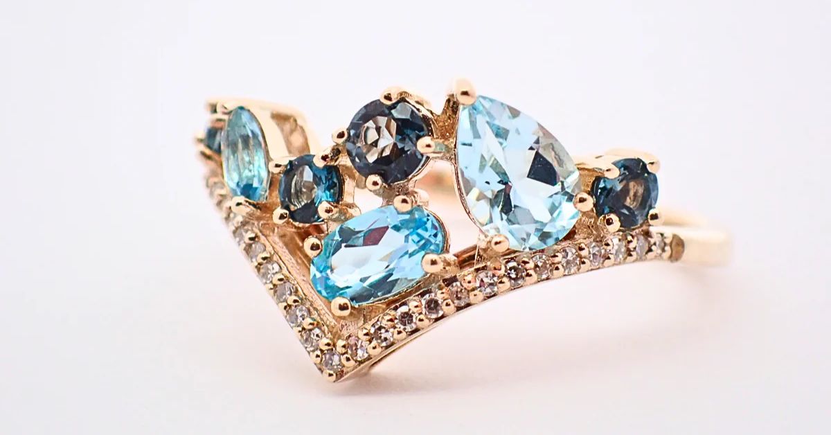 5 Things To Check Before Buying Estate Jewelry