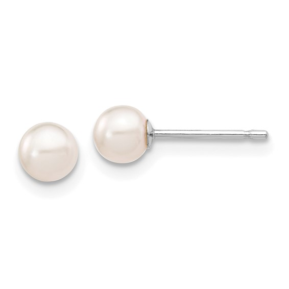 Pearl Earring