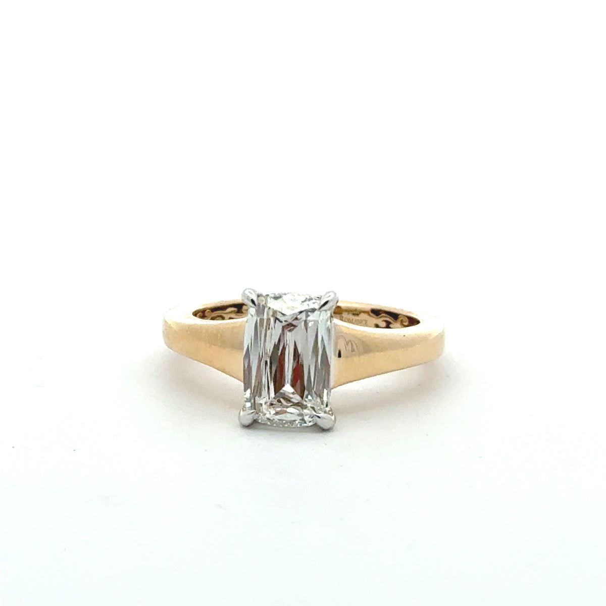 LAB GROWN DIAMOND