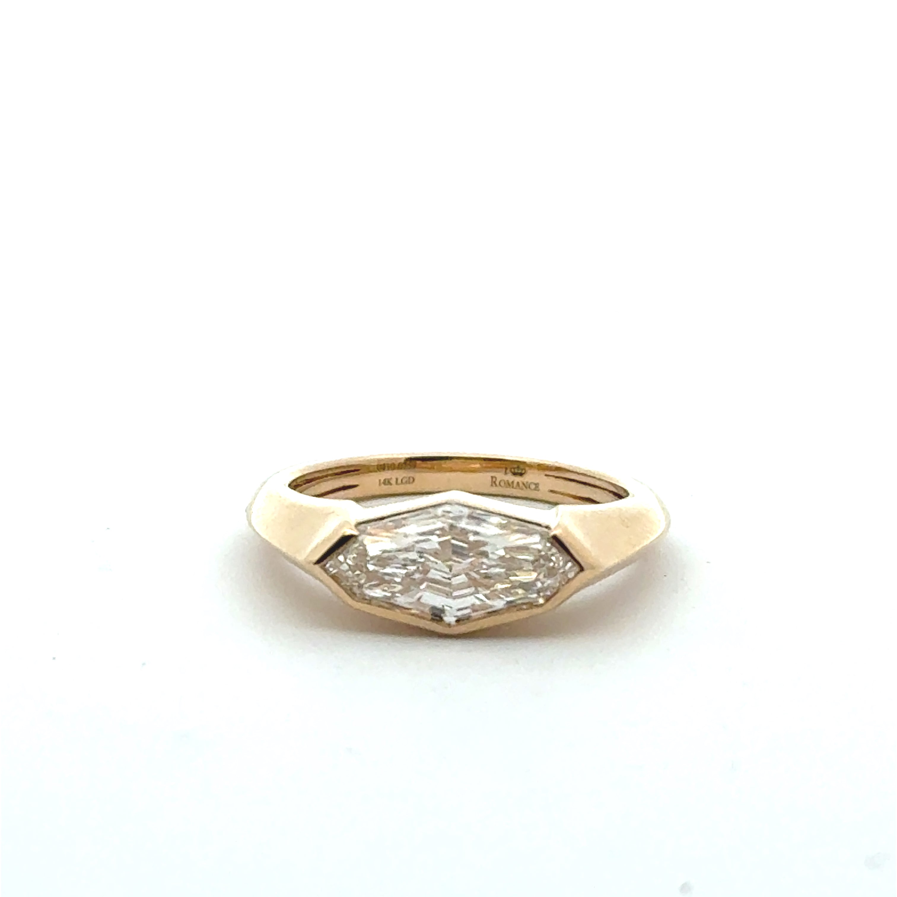LAB GROWN DIAMOND