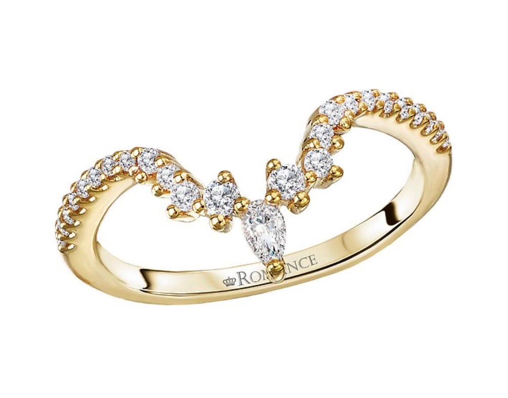 Contour 14 Karat Yellow Wedding Band