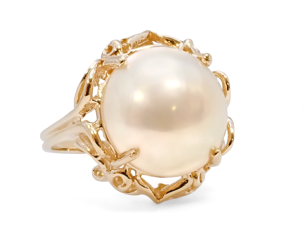 PEARL RING
