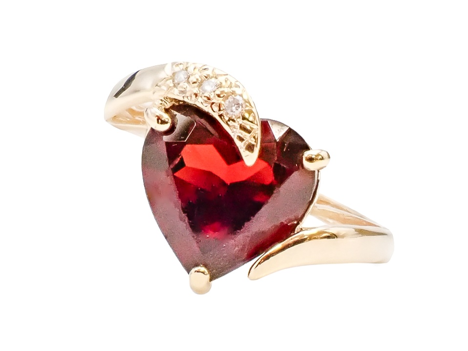 RUBY AND DIAMOND RING