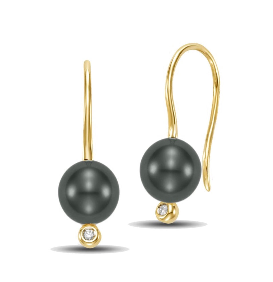 Pearl Earring