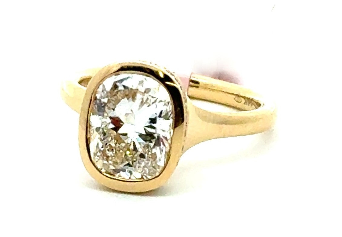 LAB GROWN DIAMOND