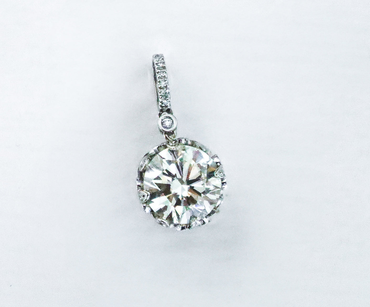 DIAMOND PENDANT