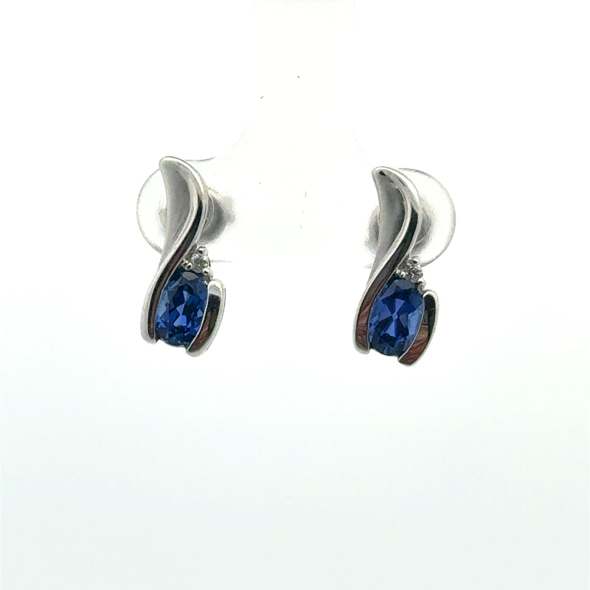 ESTATE JEWELRY