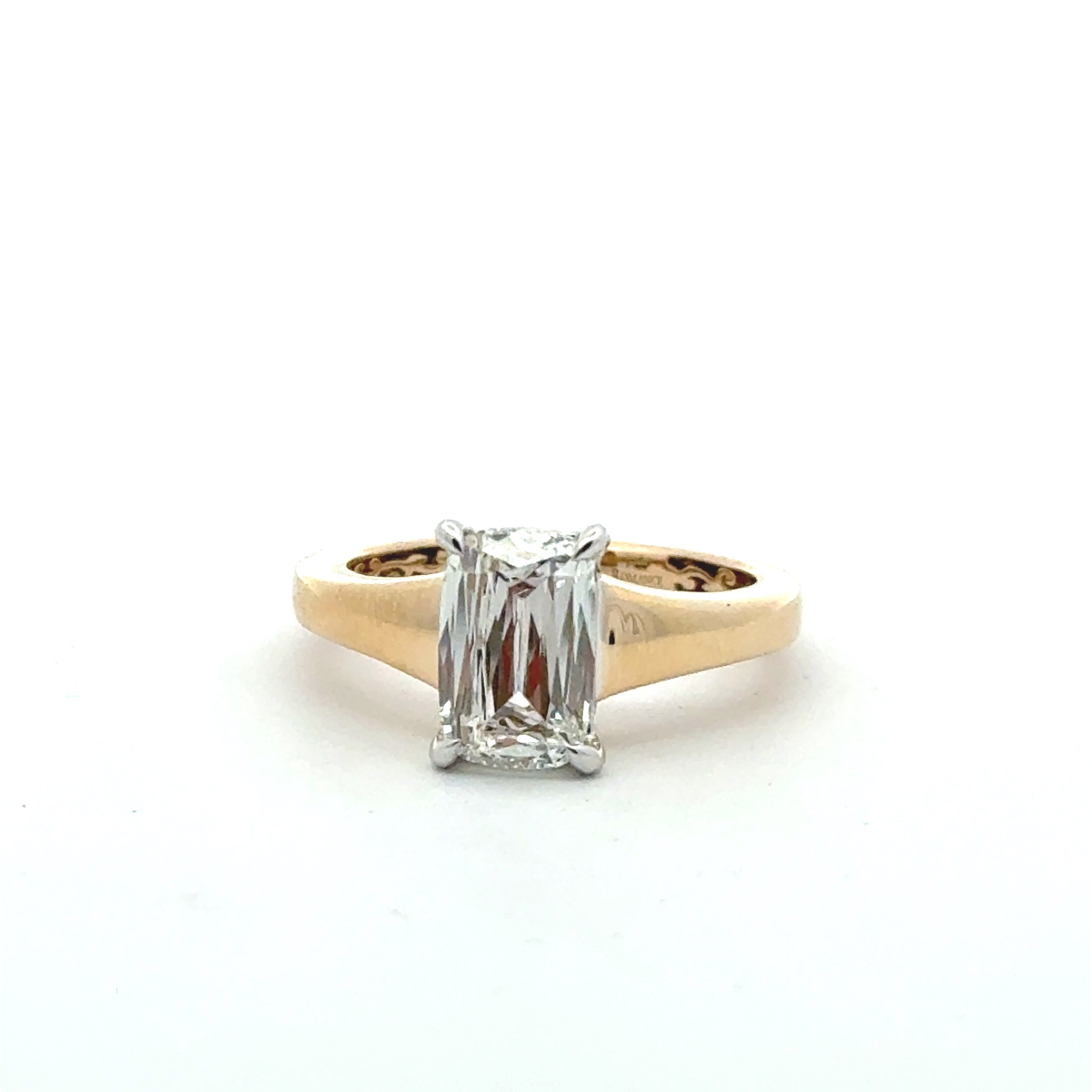 LAB GROWN DIAMOND