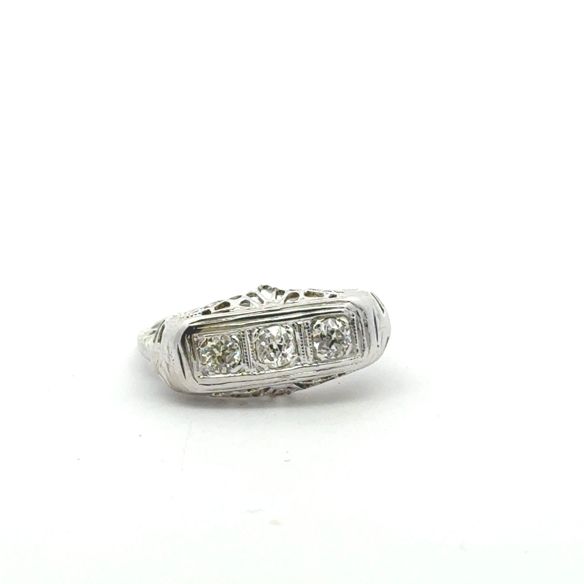 ESTATE JEWELRY