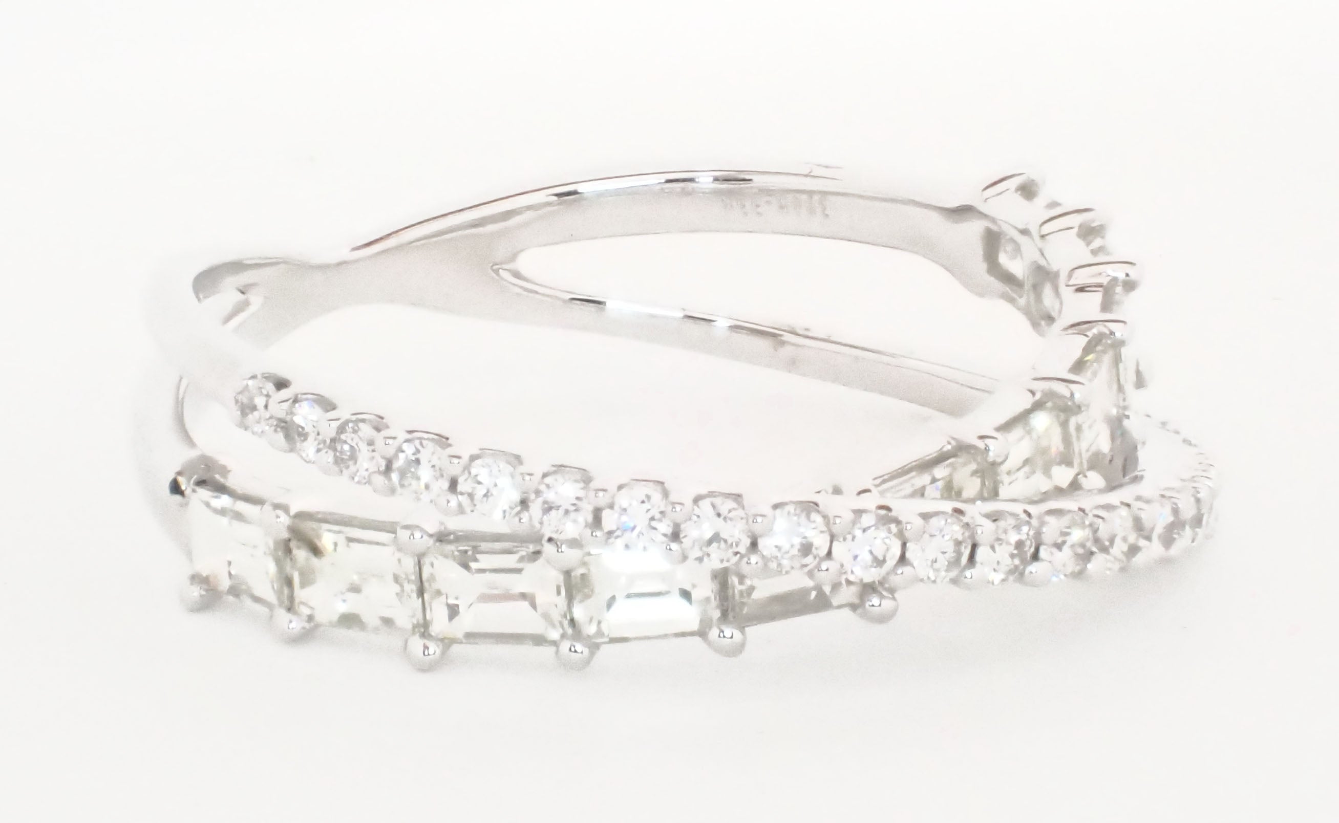 Diamond Fashion Rings - Women