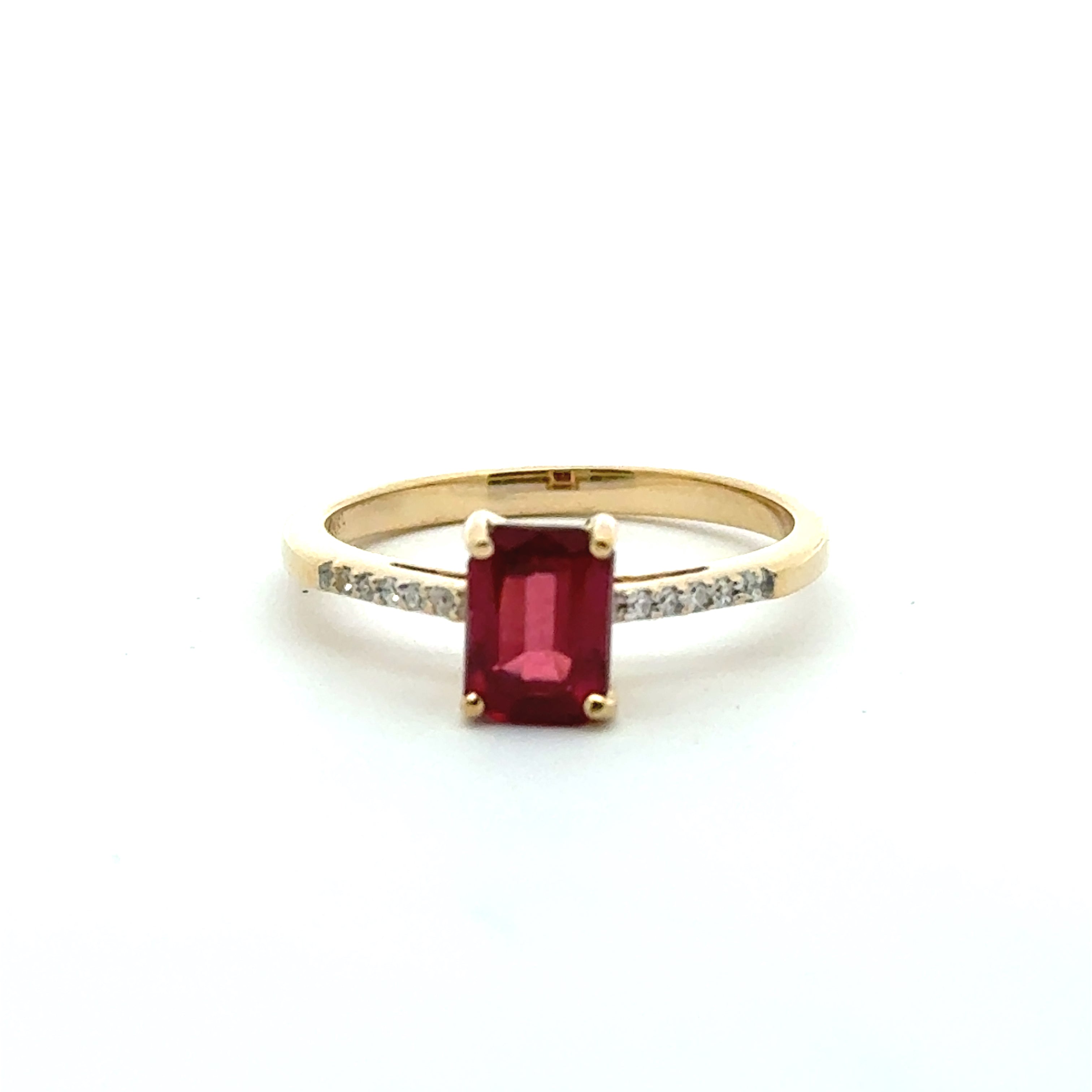 ESTATE JEWELRY