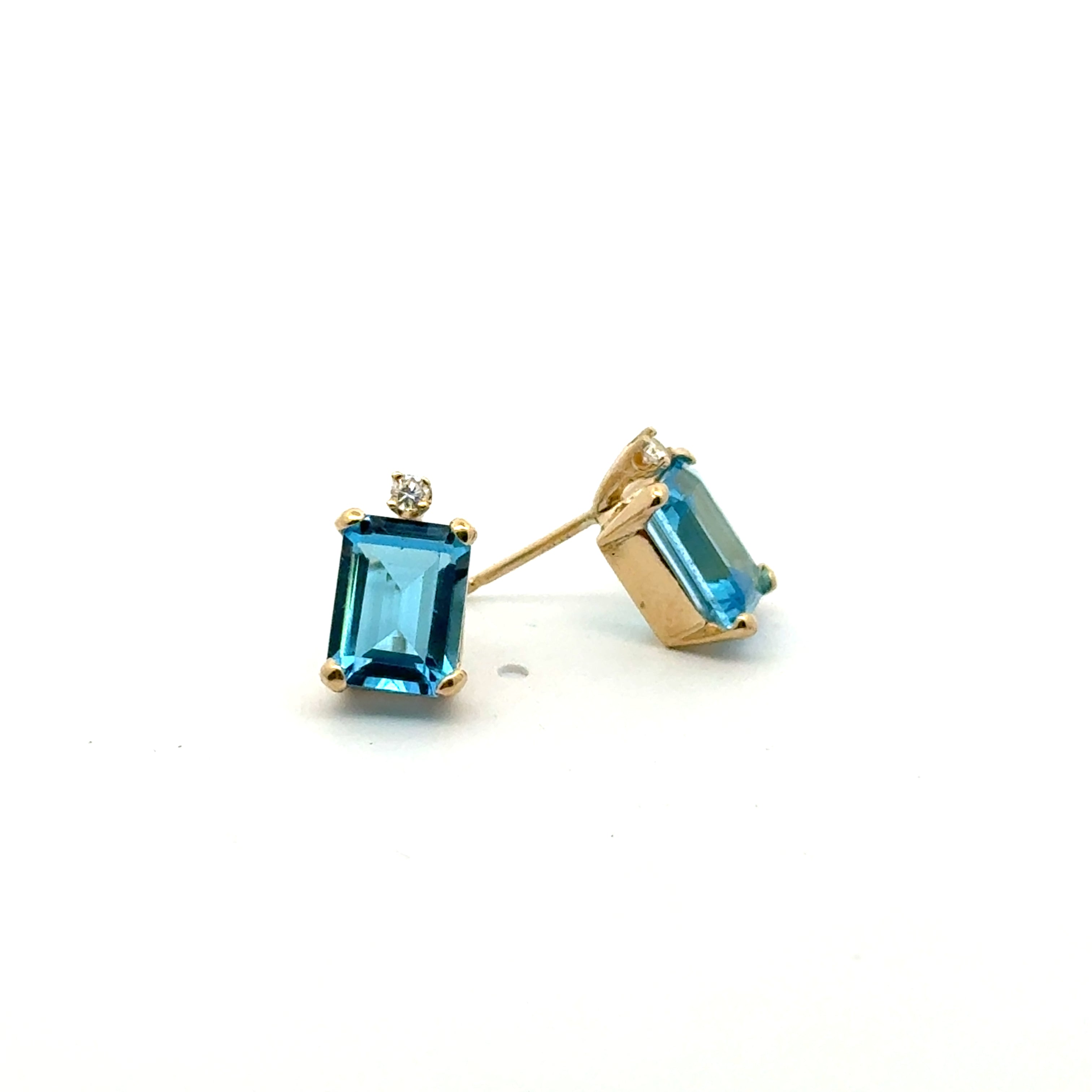 ESTATE JEWELRY