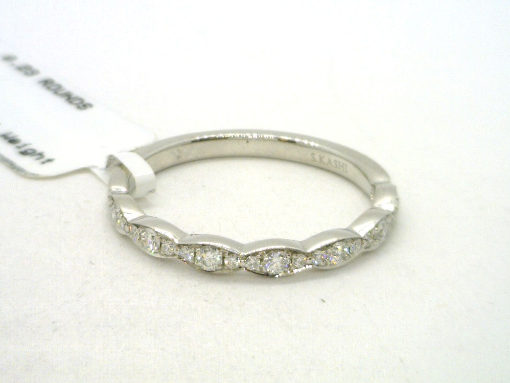 Diamond Wedding Bands  -  Women'