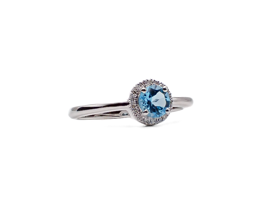 10 Karat White Blue Topaz Ring