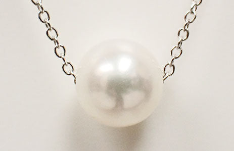 14 Karat White Pearl Necklace