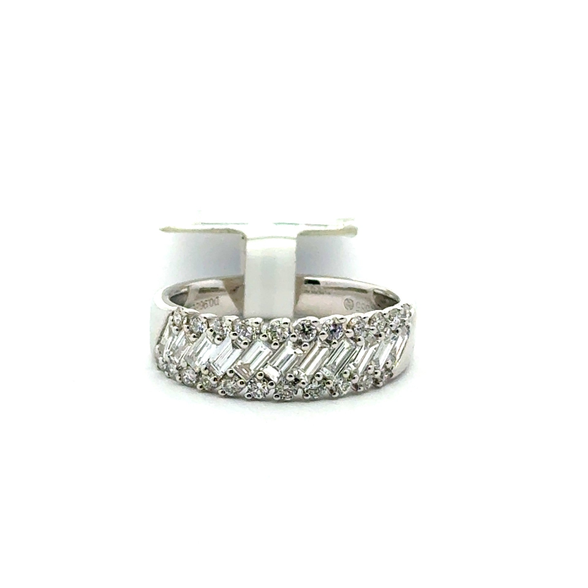 Diamond Fashion Rings - Women
