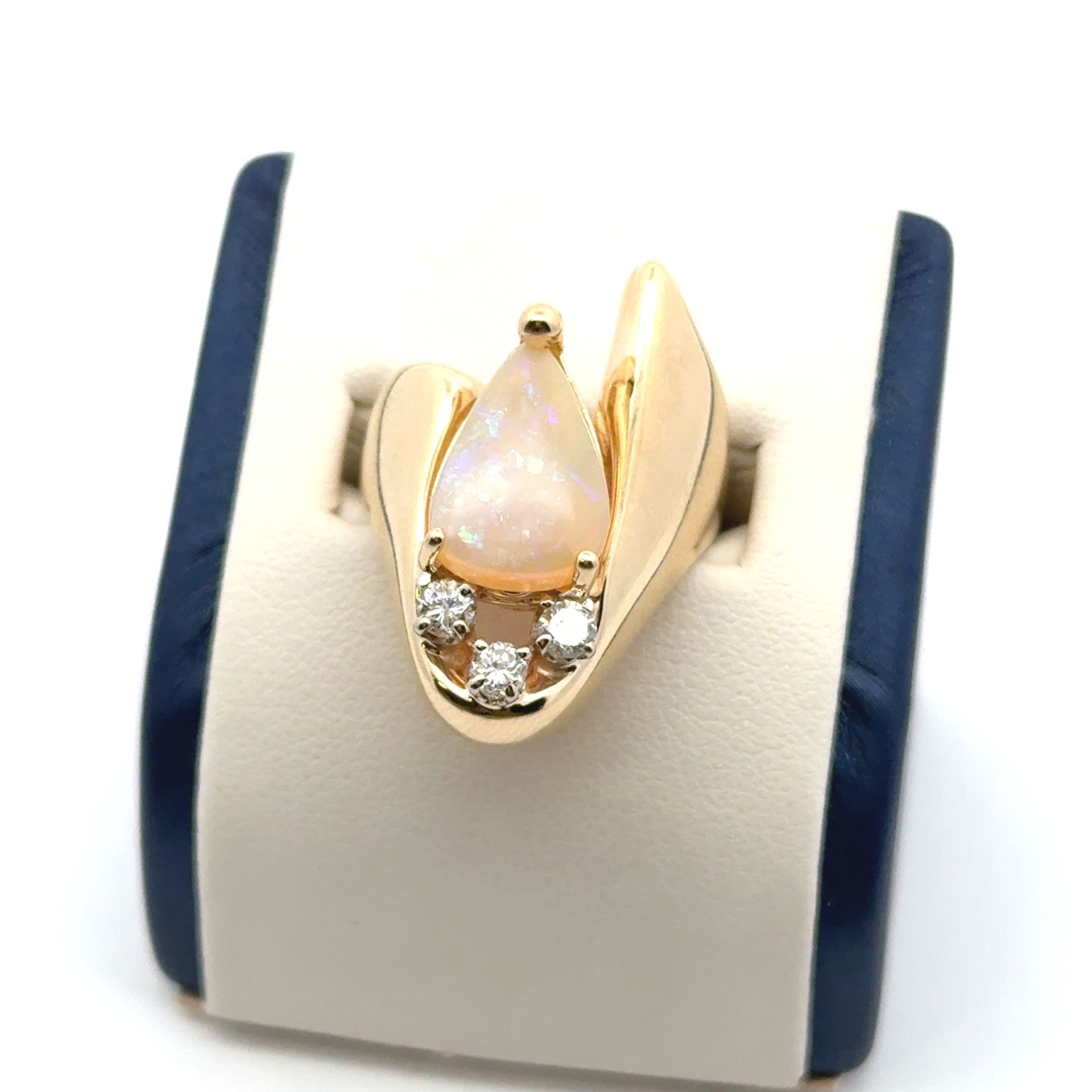 ESTATE JEWELRY