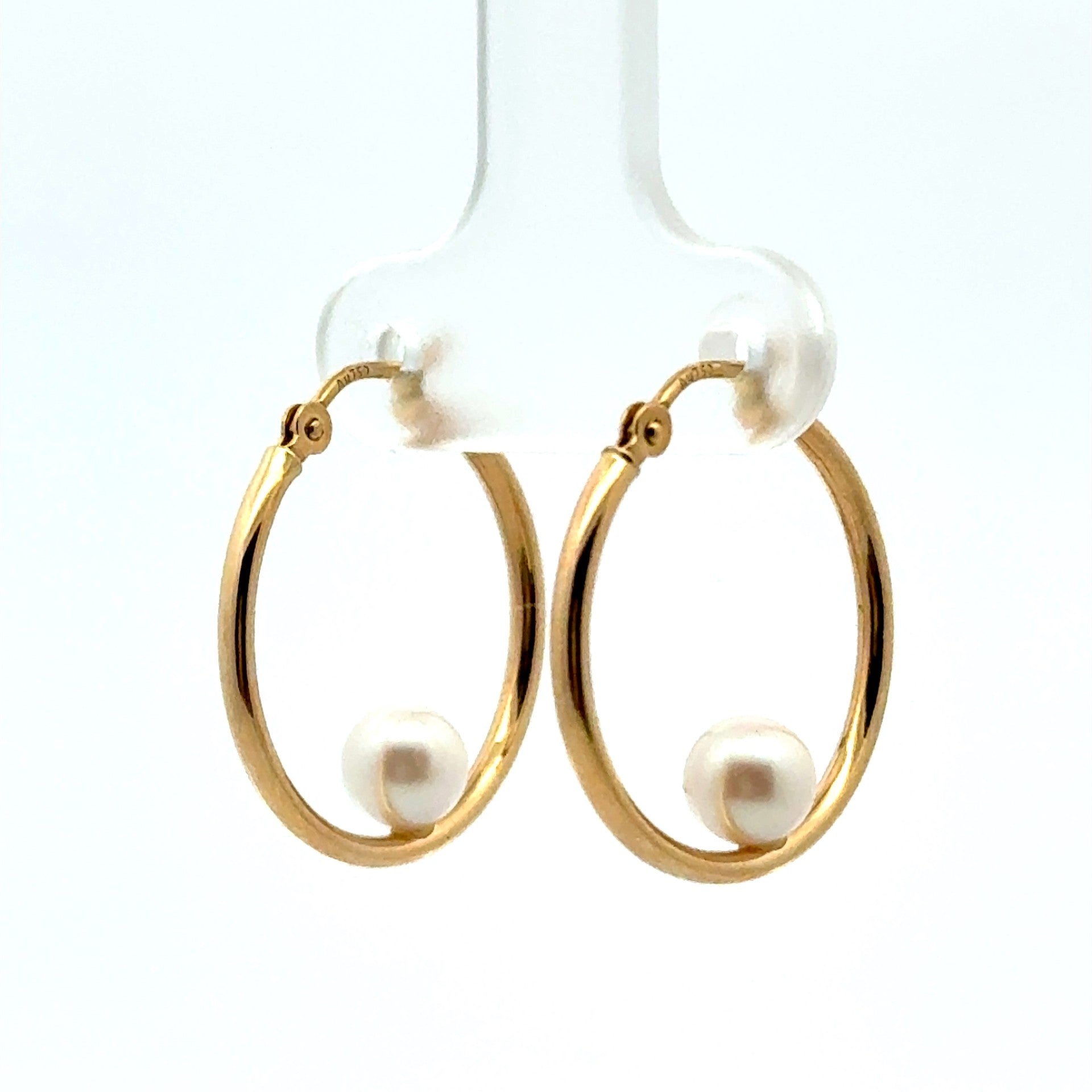 Pearl Earring